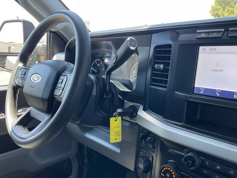 Used 2024 Ford F250 XL w/ STX Appearance Package AWD/4WD image 42