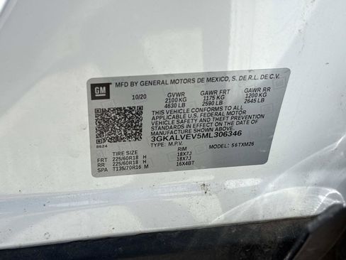 Used 2021 GMC Terrain SLT AWD/4WD image 12