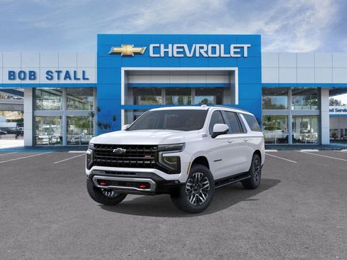 New 2026 Chevrolet Suburban Z71 image 8
