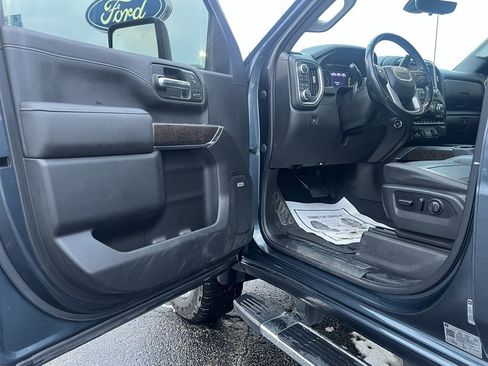 Used 2020 GMC Sierra 2500 Denali w/ Denali Ultimate Package image 28