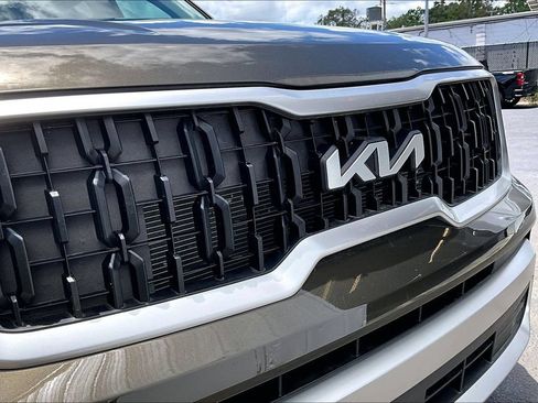 Used 2023 Kia Telluride EX AWD/4WD image 31