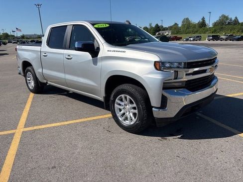 Used 2021 Chevrolet Silverado 1500 LT w/ Convenience Package II AWD/4WD image 1