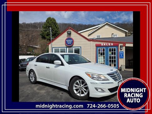 Used 2013 Hyundai Genesis 3.8 RWD image 1
