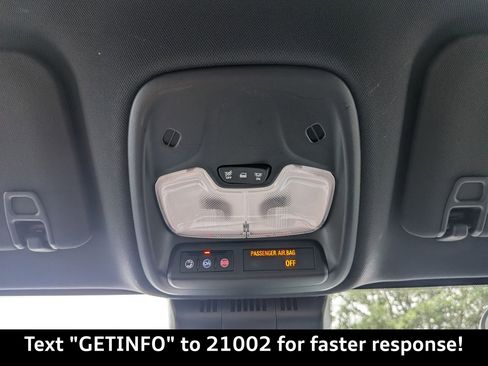 Used 2023 Chevrolet Colorado LT w/ LT Convenience Package image 26