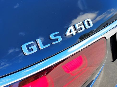 Certified 2026 Mercedes-Benz GLS 450 4MATIC image 35