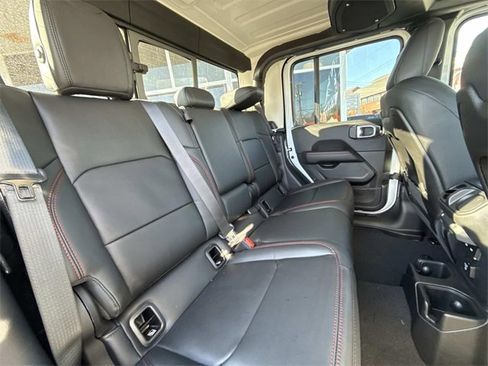 New 2026 Jeep Gladiator Rubicon image 30