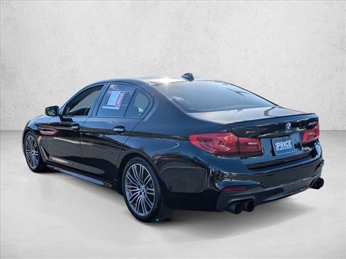 Used 2018 BMW M550i xDrive image 8