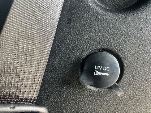 Used 2024 Dodge Durango GT image 14