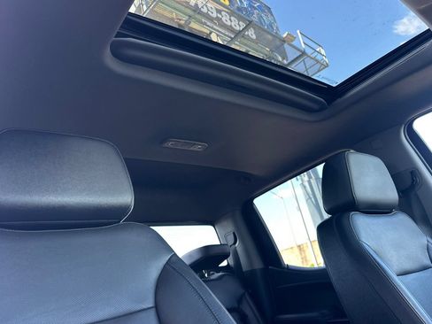 Used 2020 GMC Sierra 1500 SLT w/ SLT Premium Plus Package AWD/4WD image 16