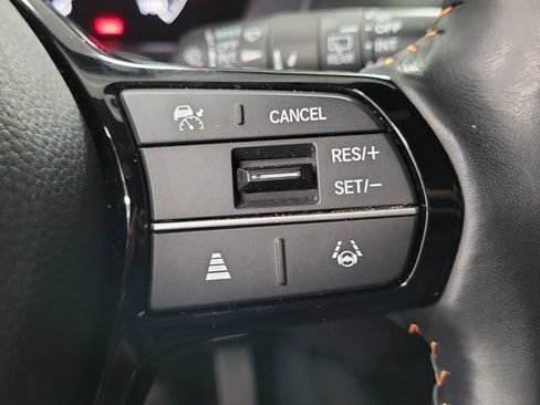 Certified 2025 Honda HR-V Sport image 27