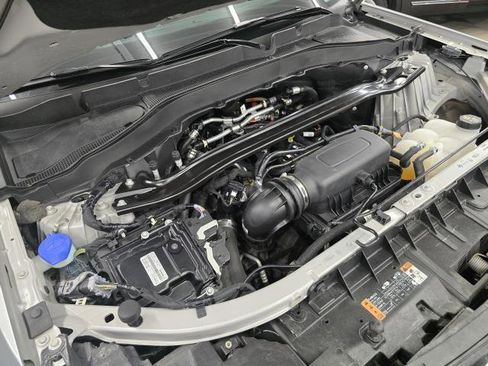 Used 2023 Ford Explorer ST-Line w/ Class IV Trailer Tow Package image 36