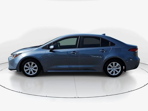 Used 2026 Toyota Corolla LE FWD image 10