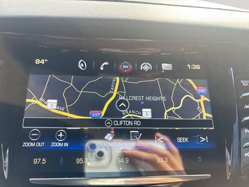 Used 2019 Cadillac Escalade Luxury w/ Escalade Sport Edition AWD/4WD image 20