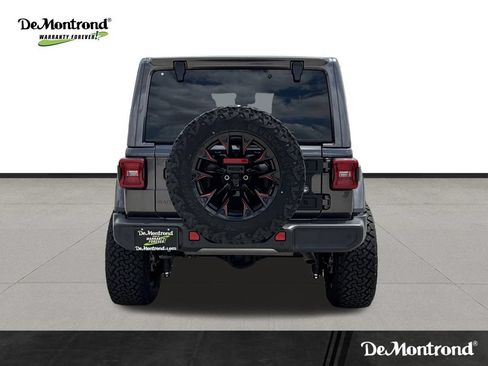 New 2025 Jeep Wrangler Unlimited Sahara w/ Safety Group AWD/4WD image 9