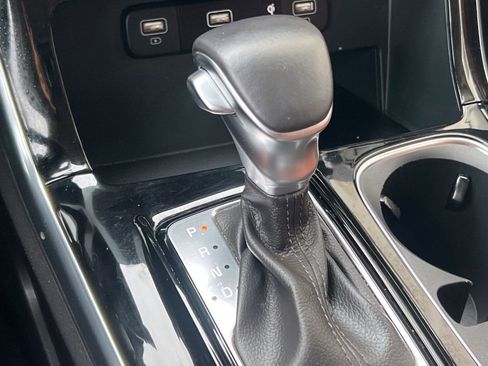 Used 2024 Kia Carnival SX FWD image 23