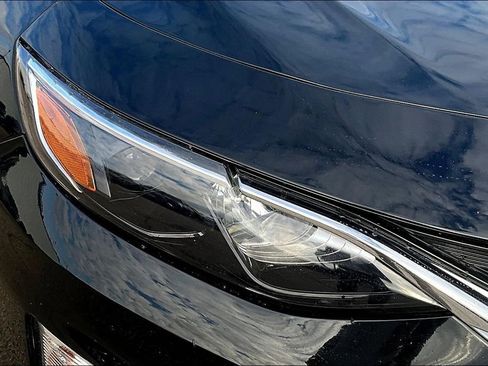 Used 2024 Chevrolet Malibu LT image 28