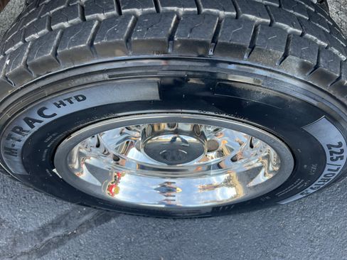 Used 2019 RAM 5500 Tradesman w/ Chrome Appearance Group image 13