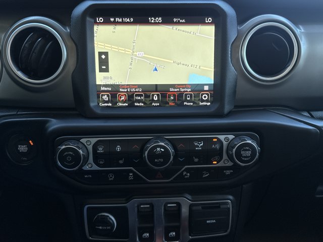 Used 2021 Jeep Wrangler Rubicon AWD/4WD image 15