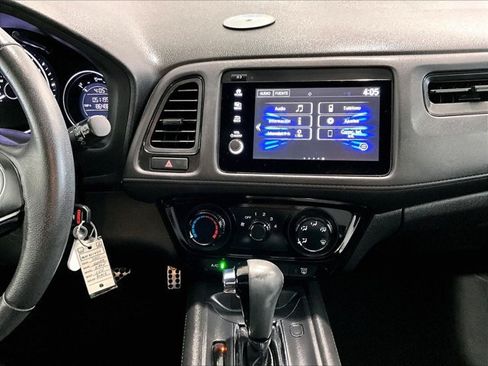 Used 2021 Honda HR-V Sport image 24