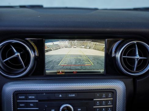 Used 2019 Mercedes-Benz SLC 300 image 31