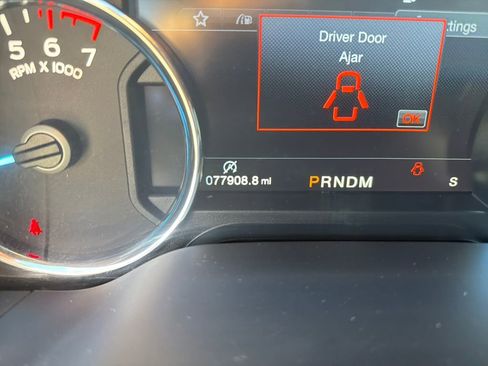 Used 2019 Ford F150 Lariat image 18