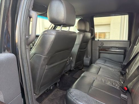 Used 2016 Ford F450 Platinum w/ FX4 Off Road Package image 18