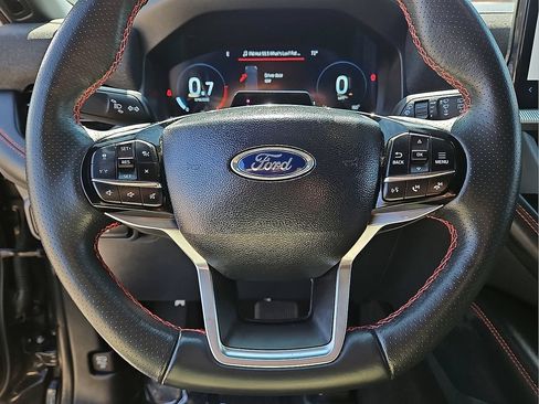Used 2025 Ford Explorer ST-Line AWD/4WD image 24