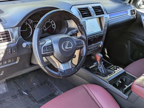 Used 2020 Lexus GX 460 Premium image 10