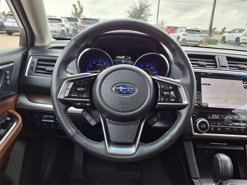 Used 2019 Subaru Outback 2.5i Touring w/ Popular Package #3A image 12