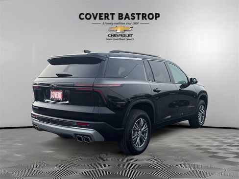 Certified 2025 Chevrolet Traverse LT image 6