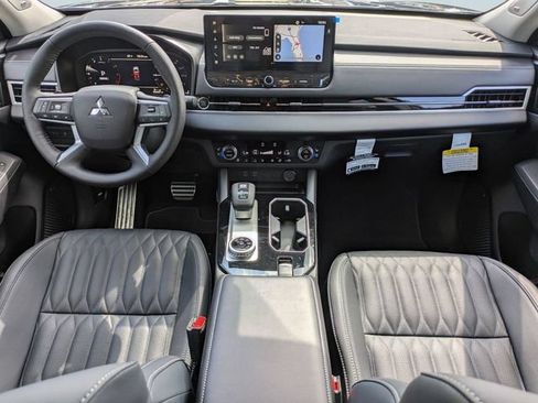New 2026 Mitsubishi Outlander SEL FWD image 17