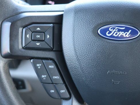 Used 2022 Ford F550 2WD Regular Cab Super Duty image 19