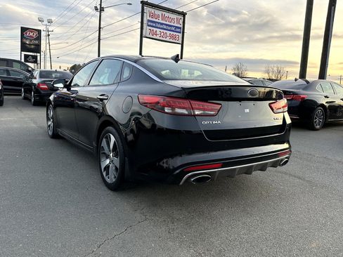 Used 2018 Kia Optima SX w/ Technology Package image 4