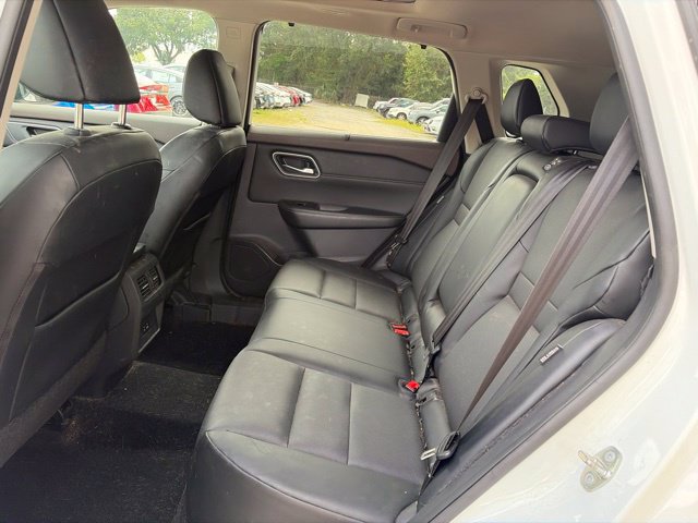 Used 2021 Nissan Rogue SV w/ Premium Package FWD image 23