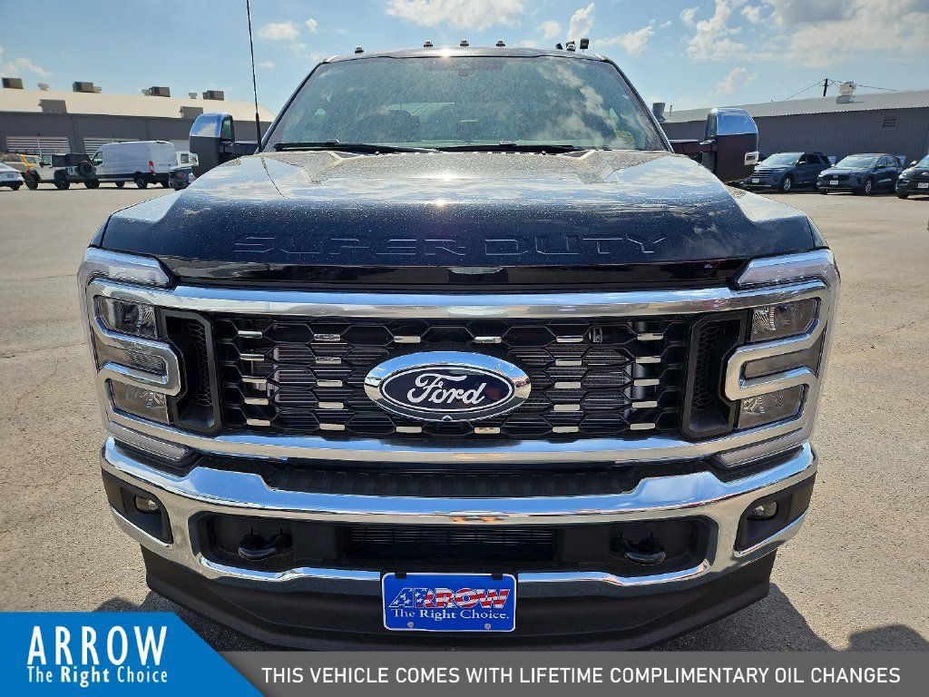 New 2027 Ford F350 Lariat w/ Chrome Package AWD/4WD image 3