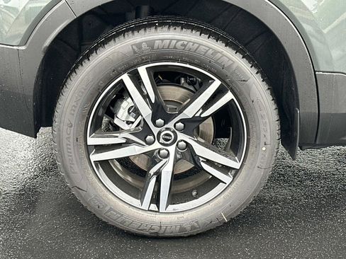 New 2026 Volvo XC40 B4 Core image 22