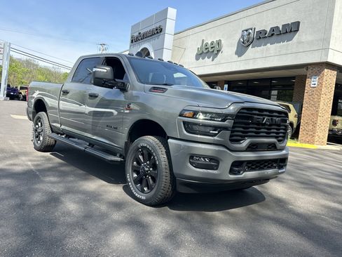 New 2026 RAM 2500 Big Horn AWD/4WD image 19