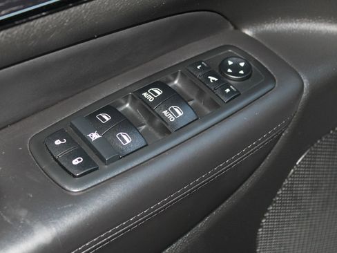 Used 2018 Jeep Grand Cherokee High Altitude image 23