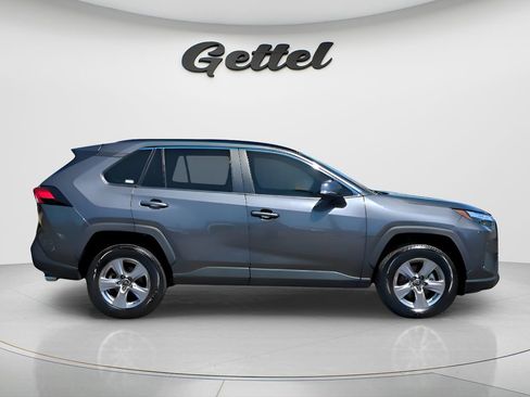 Used 2023 Toyota RAV4 XLE w/ Convenience Package FWD image 4