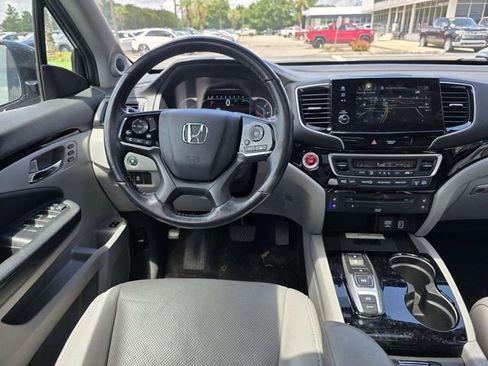 Used 2020 Honda Pilot Elite image 8