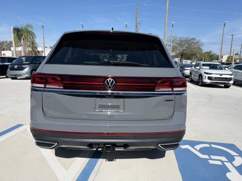 New 2026 Volkswagen Atlas SE AWD/4WD image 4