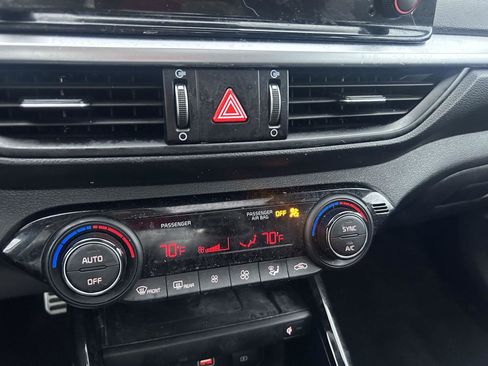 Used 2022 Kia Forte GT w/ GT2 Package image 10