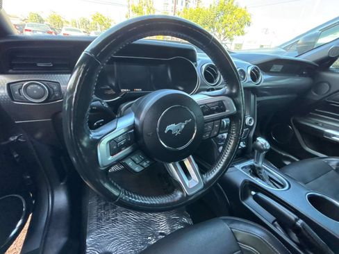 Used 2022 Ford Mustang GT Premium w/ GT Performance Package RWD image 10