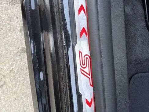 Used 2014 Ford Focus ST FWD image 7