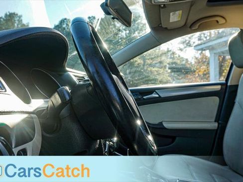 Used 2018 Volkswagen Jetta SE image 26