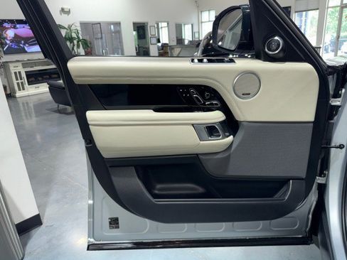 Used 2019 Land Rover Range Rover HSE AWD/4WD image 45