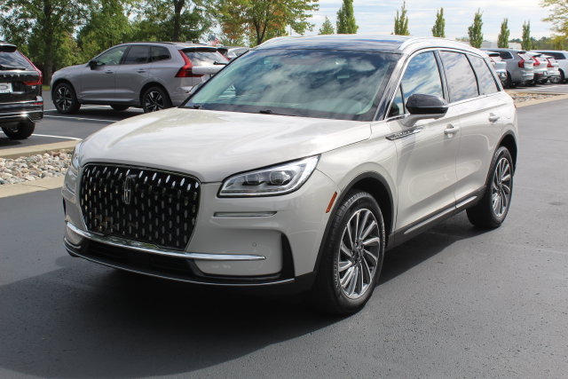 Certified 2023 Lincoln Corsair Reserve w/ Equipment Group 201A AWD/4WD image 9
