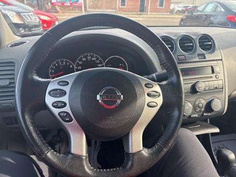 Used 2012 Nissan Altima 2.5 S w/ 20th Anniversary Pkg image 24