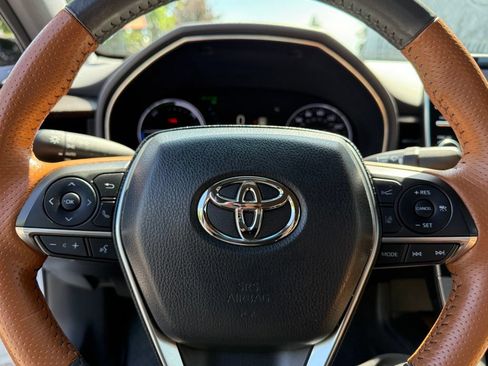 Used 2019 Toyota Avalon Limited w/ Advanced Safety Package FWD image 31
