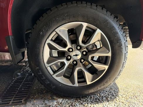 Used 2019 Chevrolet Silverado 1500 RST w/ All-Star Edition AWD/4WD image 10